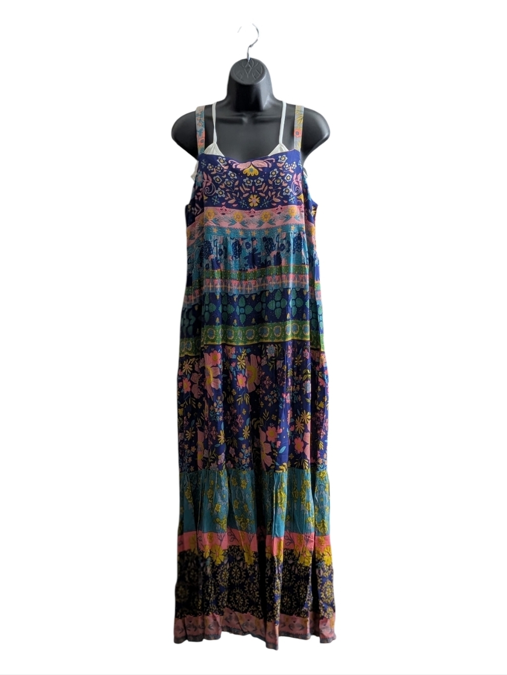 🆕 Women's SIZE L Natural Life Tiered Maxi Dress With Smocked Detail And Pockets